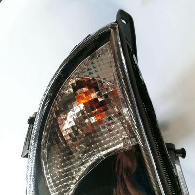 Farol com função de feixe de baixa intensidade para J5 OE n.o 4121200-V7101