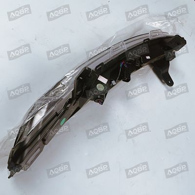 Peças para automóveis JAC adequadas para K7 Combinação de luz do dia Direita Luz SUV Jiayue X7